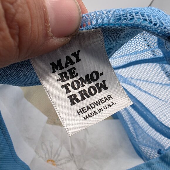 Maybe Tomorrow Womens Blue Floral Trucker Hat Casual Outdoors Cute Lightweight main image 4